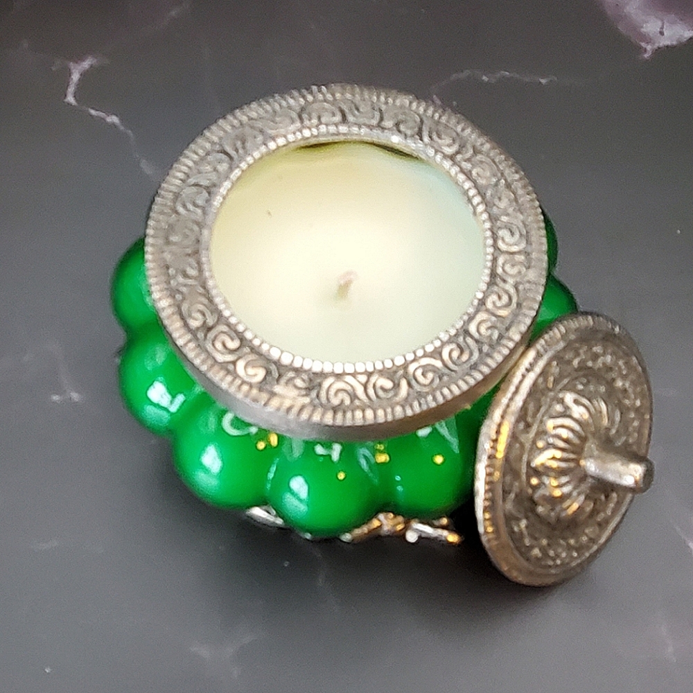 Relaxus Soy Wax Candle, Cedarwood &  Redwood Scent In A Vintage Glass Jar